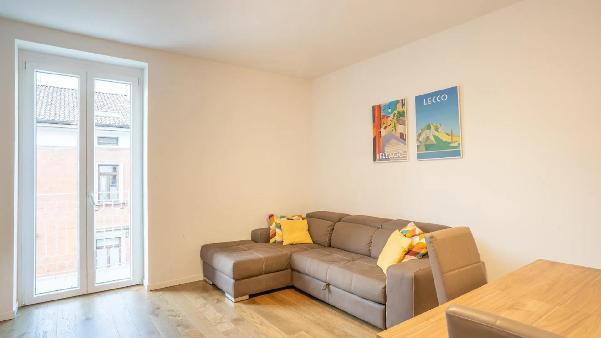 Lecco Delight - A Perfect Gateaway At Como Lake