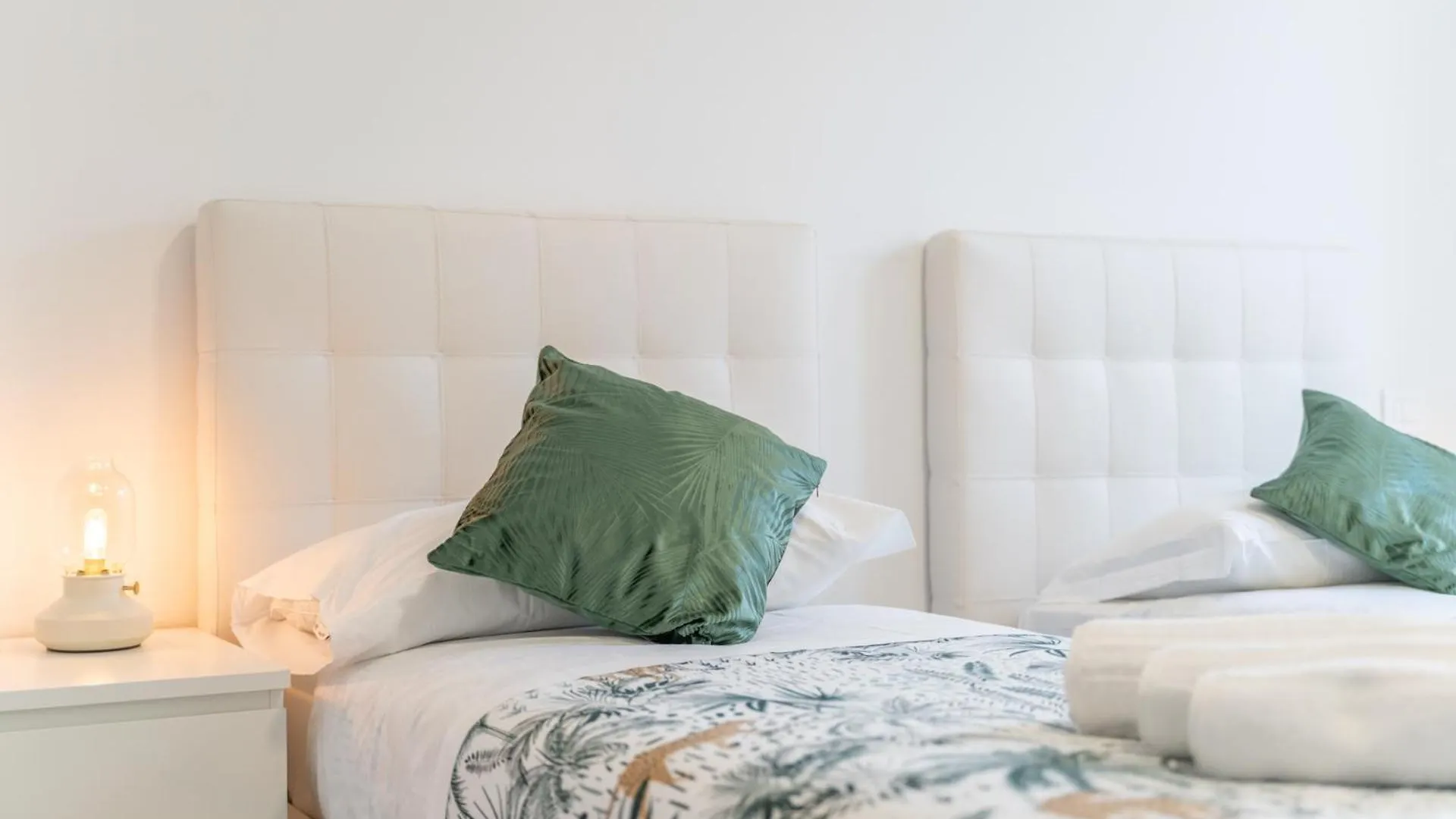 아파트 Lecco Delight - A Perfect Gateaway At Como Lake